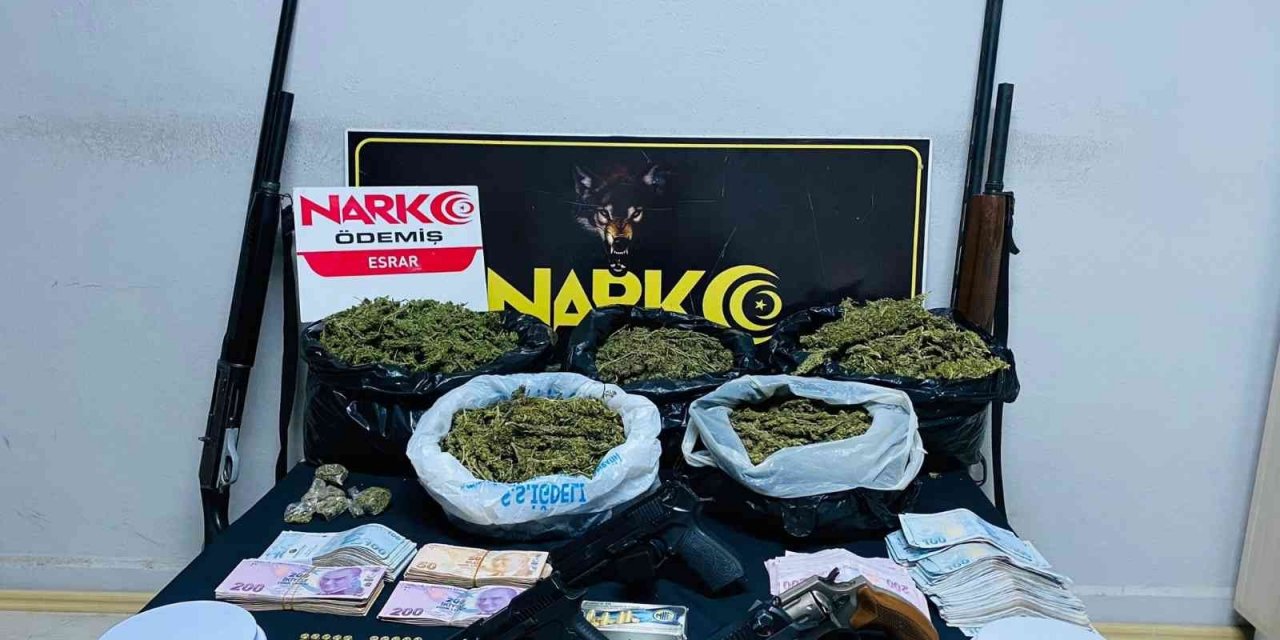 İzmir Kiraz’da uyuşturucu operasyonu: 2 gözaltı