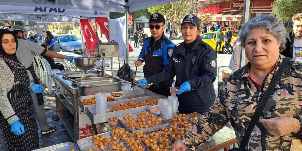 Şehit Komiser için lokma hayrı