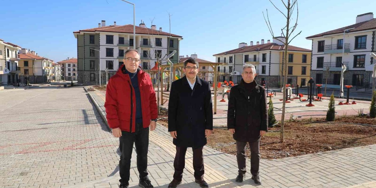 Manisa Şehzadeler’de hak sahipleri 2-3 ay içerisinde dairelerine taşınabilecek