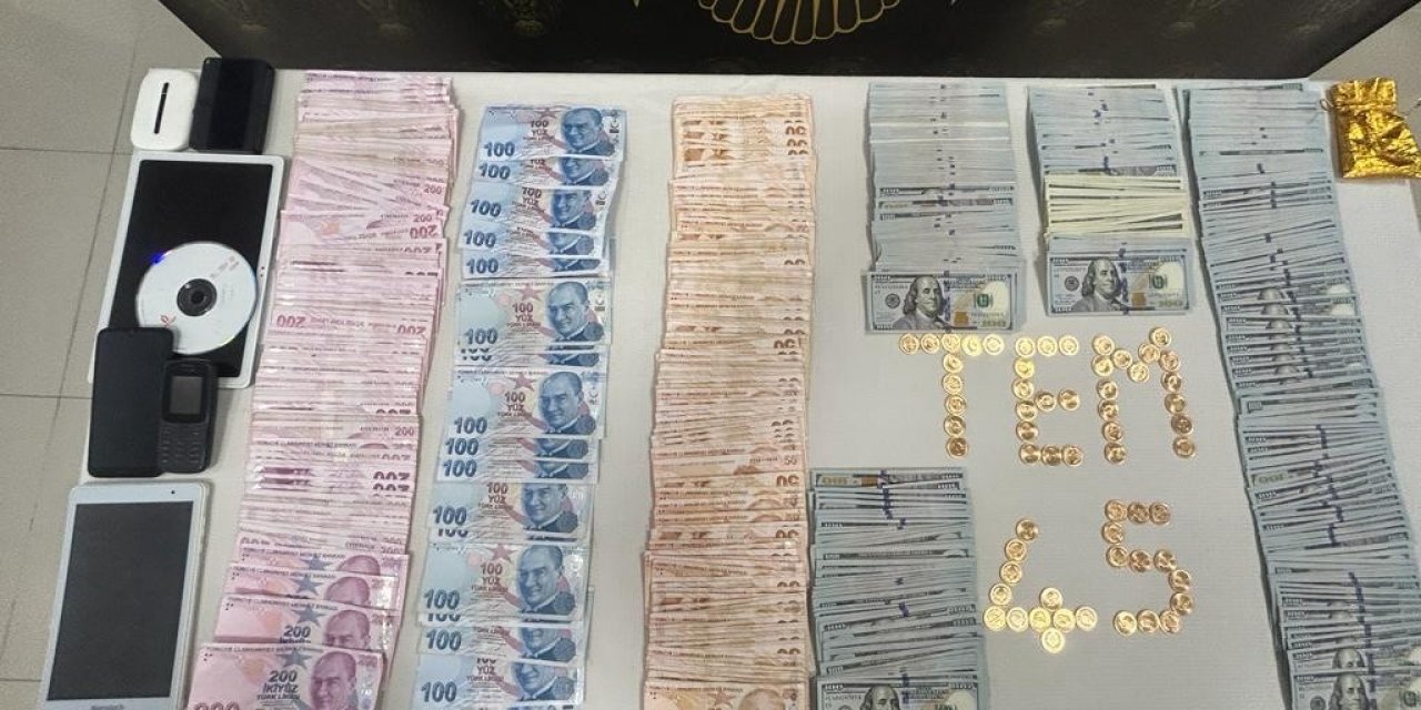 Manisa’da FETÖ’nün güncel yapılanmasına operasyon: 13 gözaltı