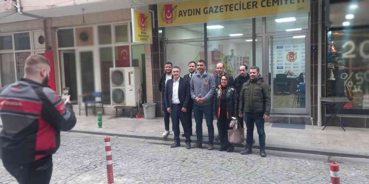 Gün gazetecilerin olunca iş komşuya düştü