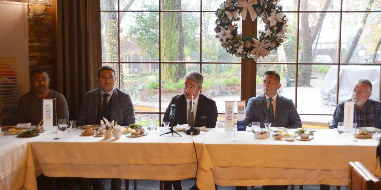 Başkan Oktay gazetecileri unutmadı