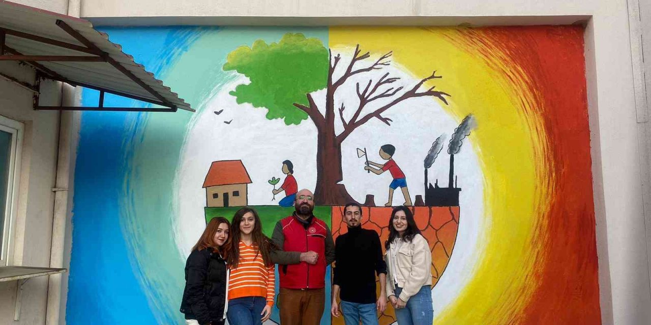 Aydın’da öğrenciler, doğa için çiziyor