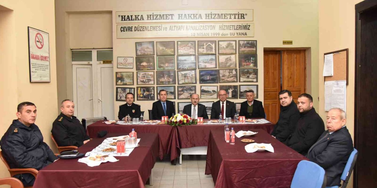 Vali Karadeniz, Turgutlu’da incelemelerde bulundu