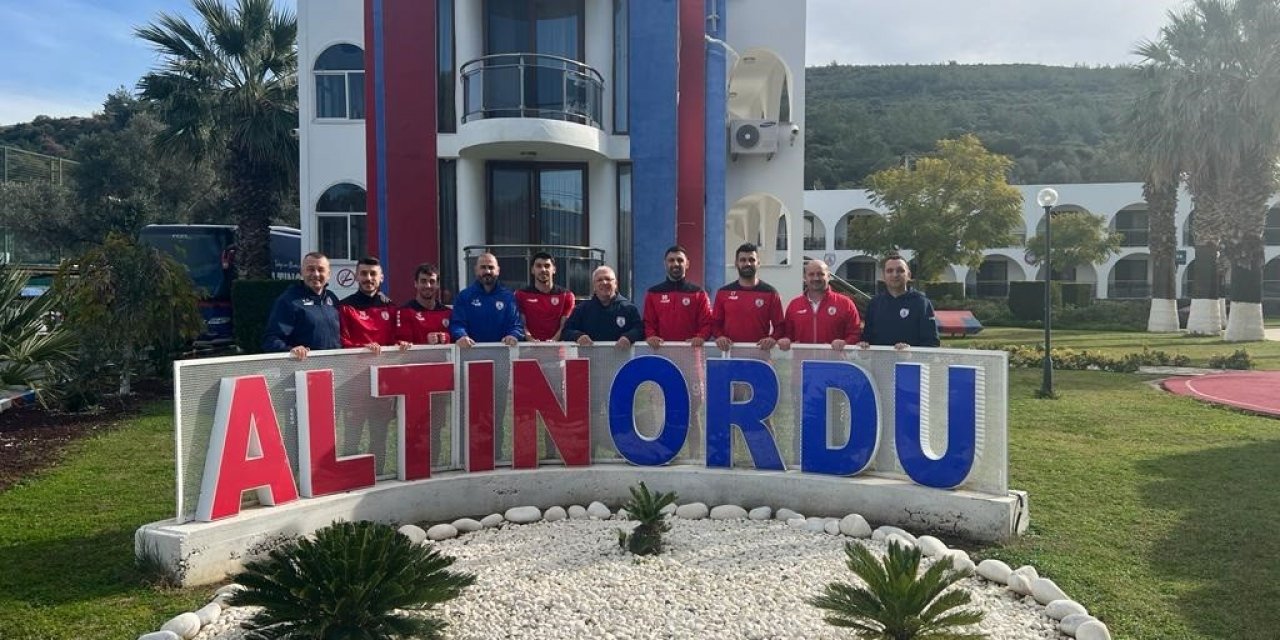 Altınordu, transfer bombalarını patlattı