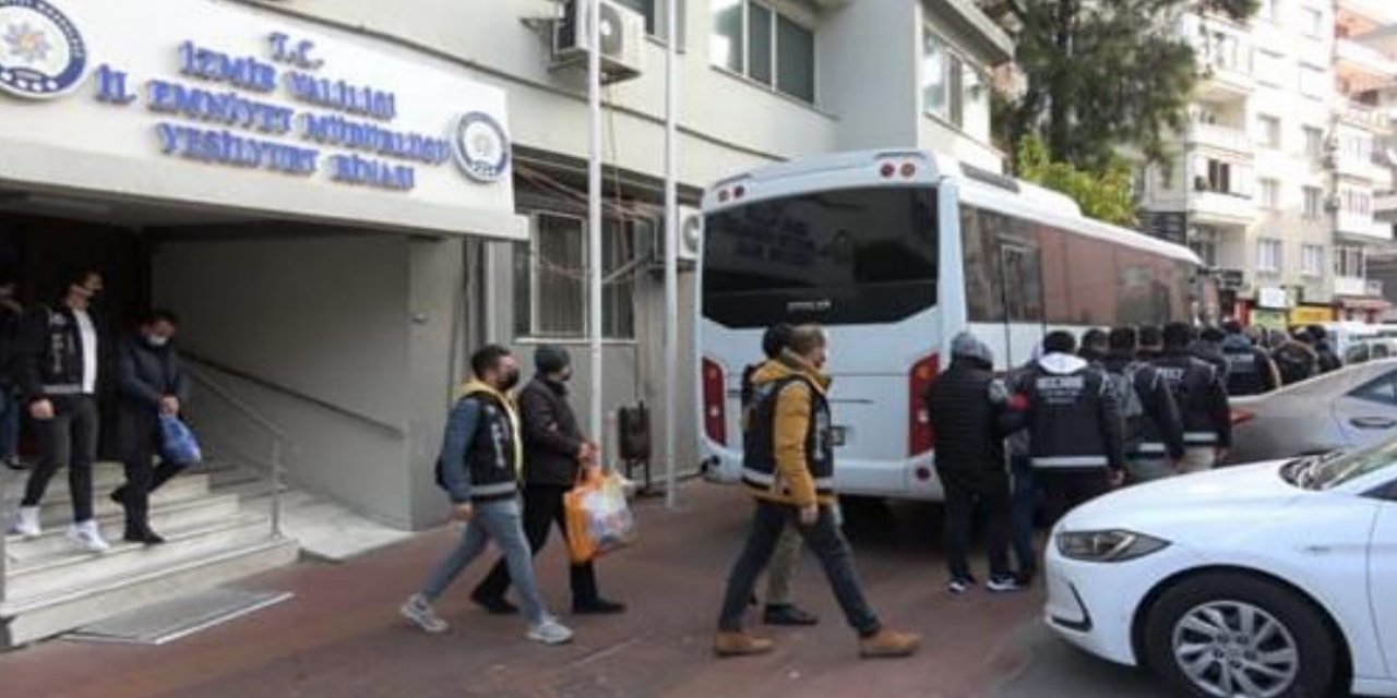 İzmir’de organize ve mali suçlarla mücadele çerçevesinde 222 şüpheli tutuklandı