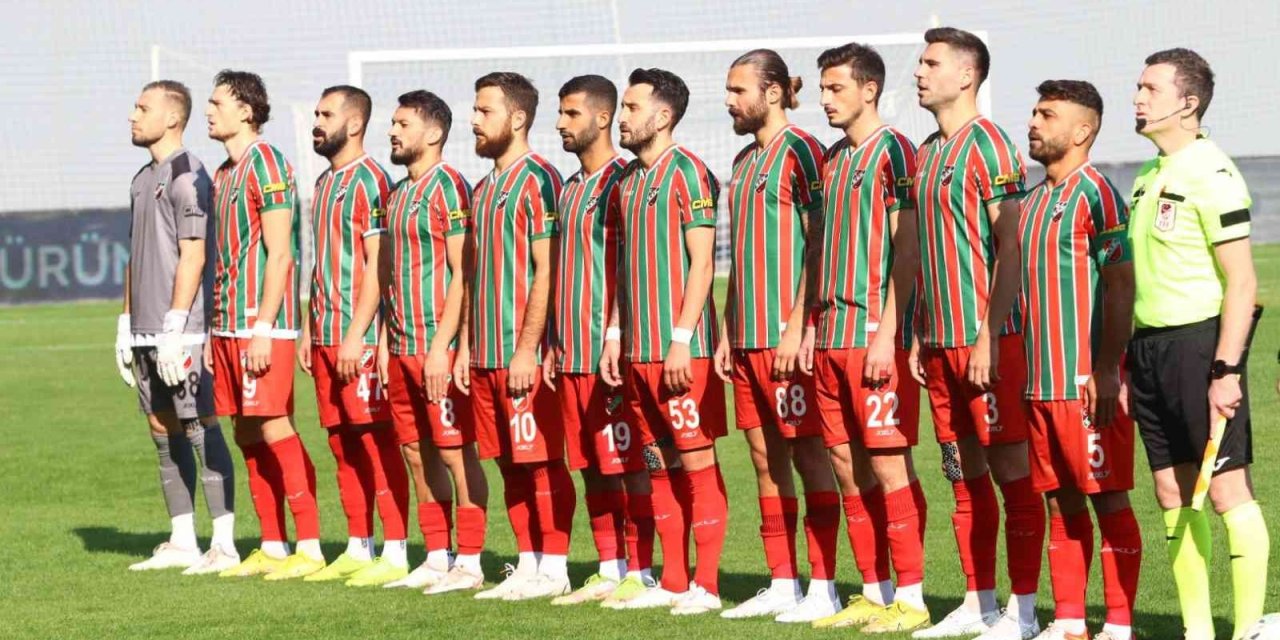 TFF 3. Lig: Karşıyaka: 4 - Nevşehir Belediyespor: 2
