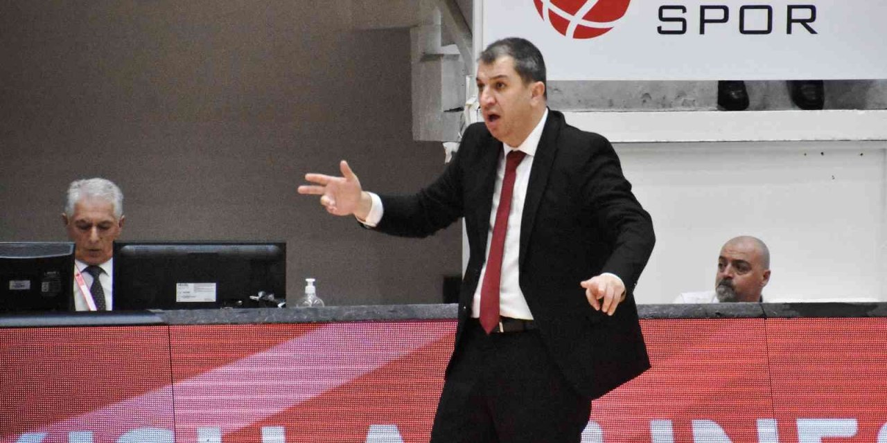 Burak Gören: “Zor bir dönemden geçiyoruz”