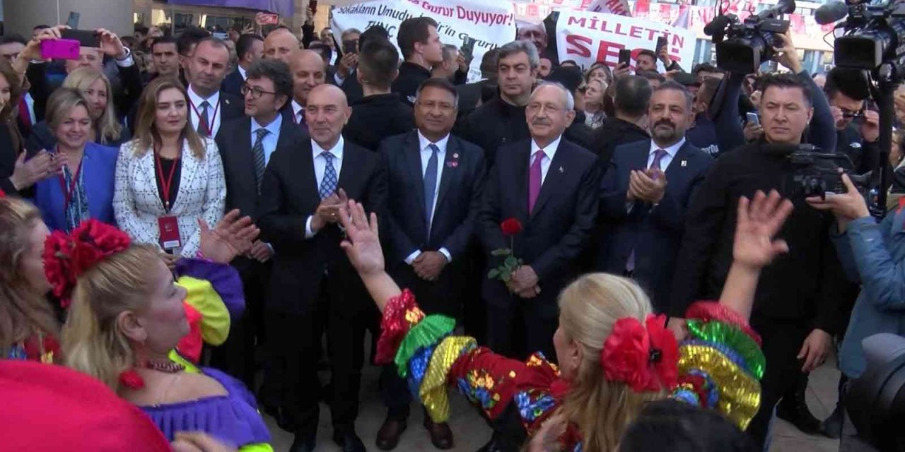 Kılıçdaroğlu: "Cumhuriyet tarihinde ilk kez bir Roman milletvekili meclise girdi"