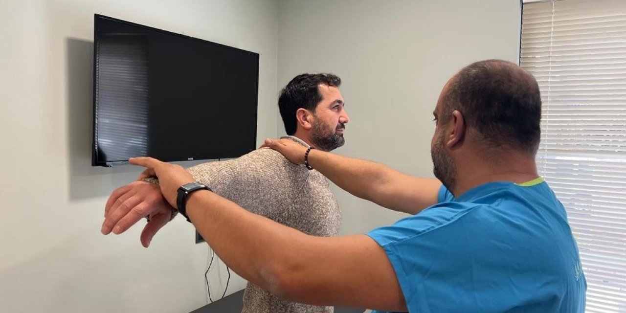 Dr. Güngör: "Kolunuzu kaldırdığınızda omuza vuran ağrıya dikkat"