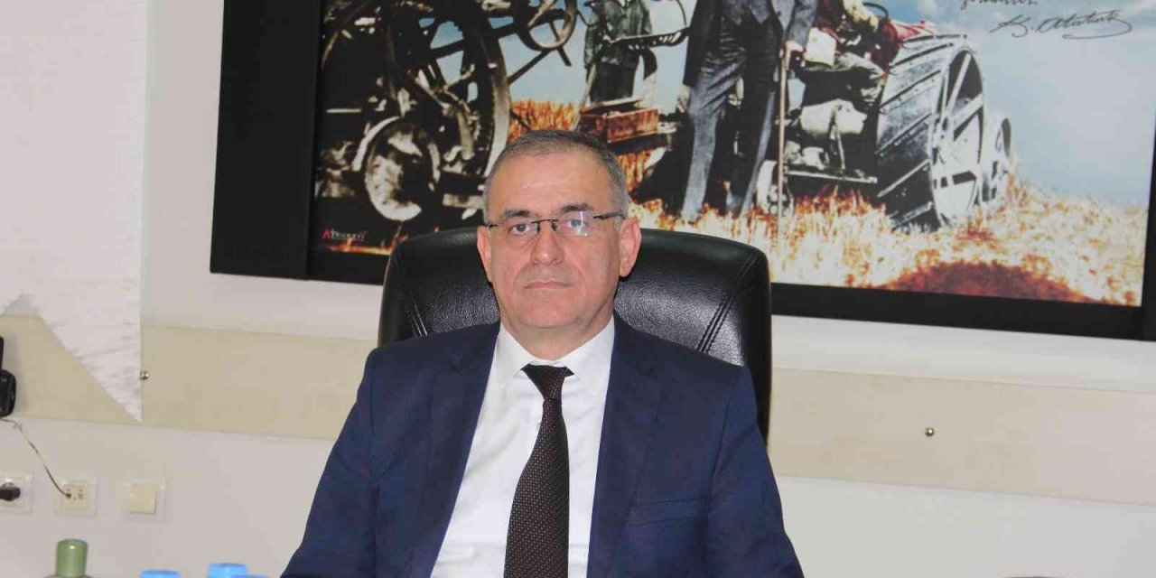 Aydın çiftçisi, ineklerin anasına bakıp kızını büyüterek işletmeleri genişletecek