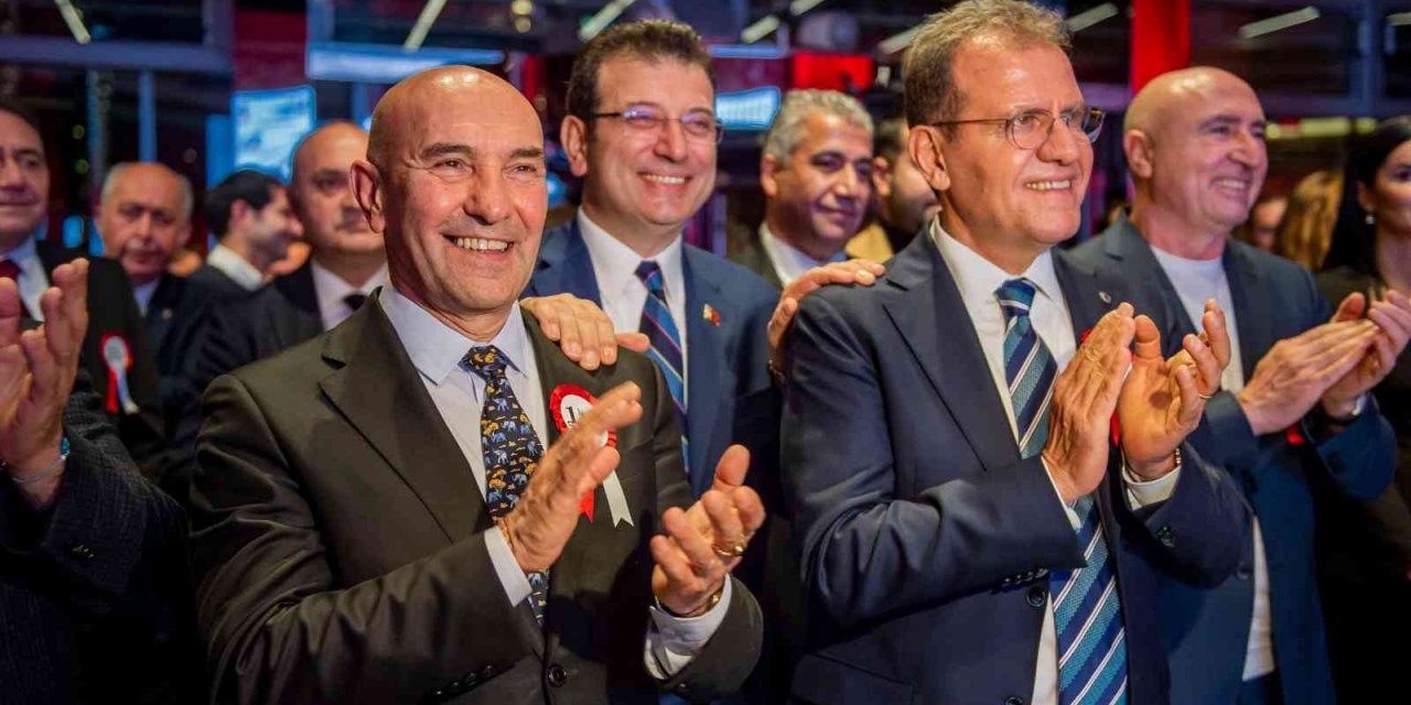 1 Milyon Kitap Projesi için dayanışma gecesi