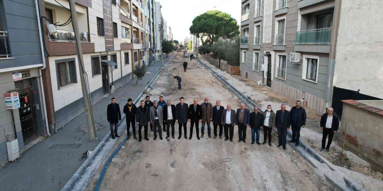 Saruhanlı’da ‘Prestij cadde’ çalışmaları başladı