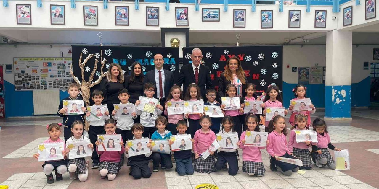 Marmaris’te 15 bin 105 öğrenci karne sevinci yaşadı