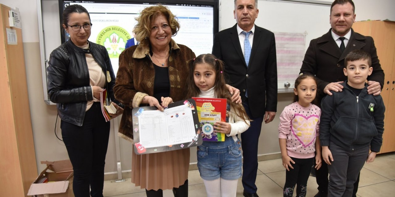 Öğrencilerin karne sevinci büyükşehirle ikiye katlandı