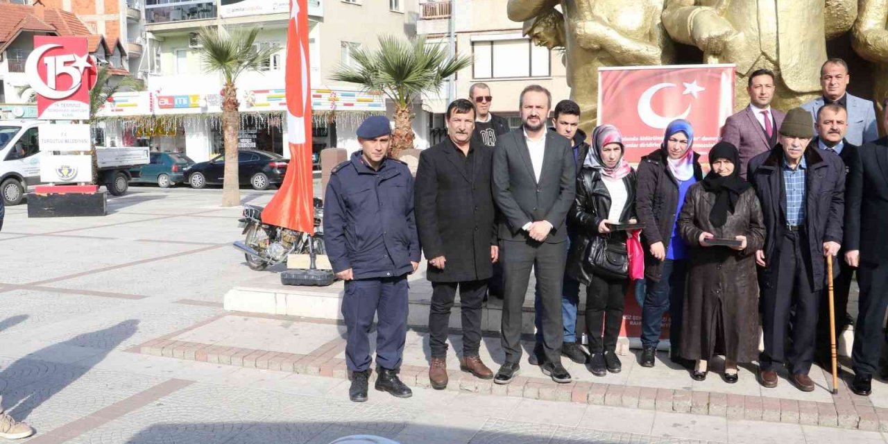 Turgutlu’da şehitler unutulmadı