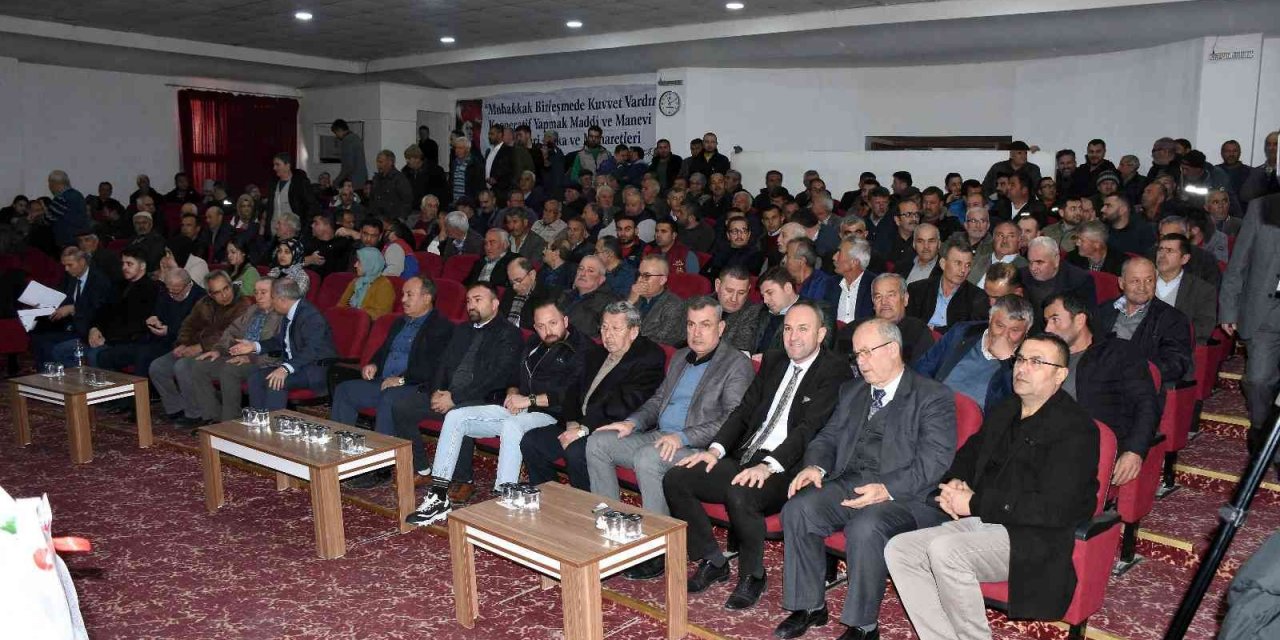 Gördes ESKKK Başkanı Nail Aydeniz güven tazeledi