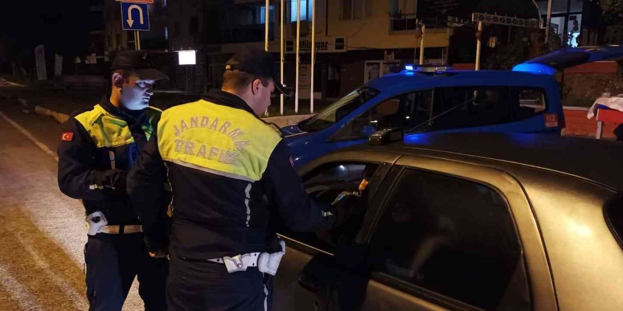 Aydın’da jandarma ekipleri ’alkol ve uyuşturucu’ denetimi gerçekleştirdi