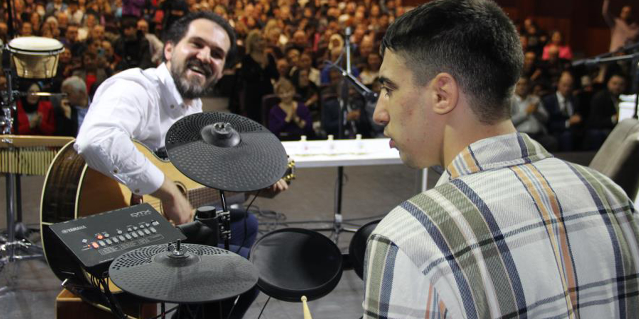 Özel çocuklardan özel orkestra