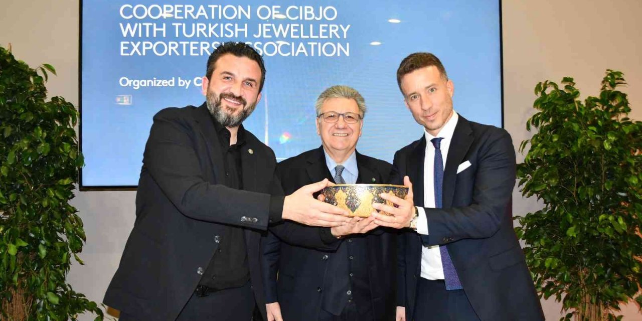 Mücevher İhracatçıları Birliği bir ilke imza atarak CIBJO üyesi oldu