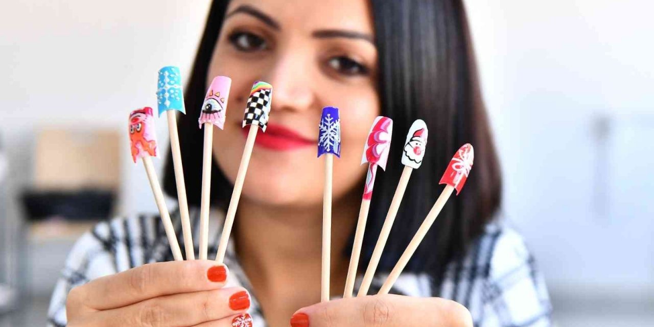 Tırnak sanatını Meslek Fabrikası ile öğrendiler