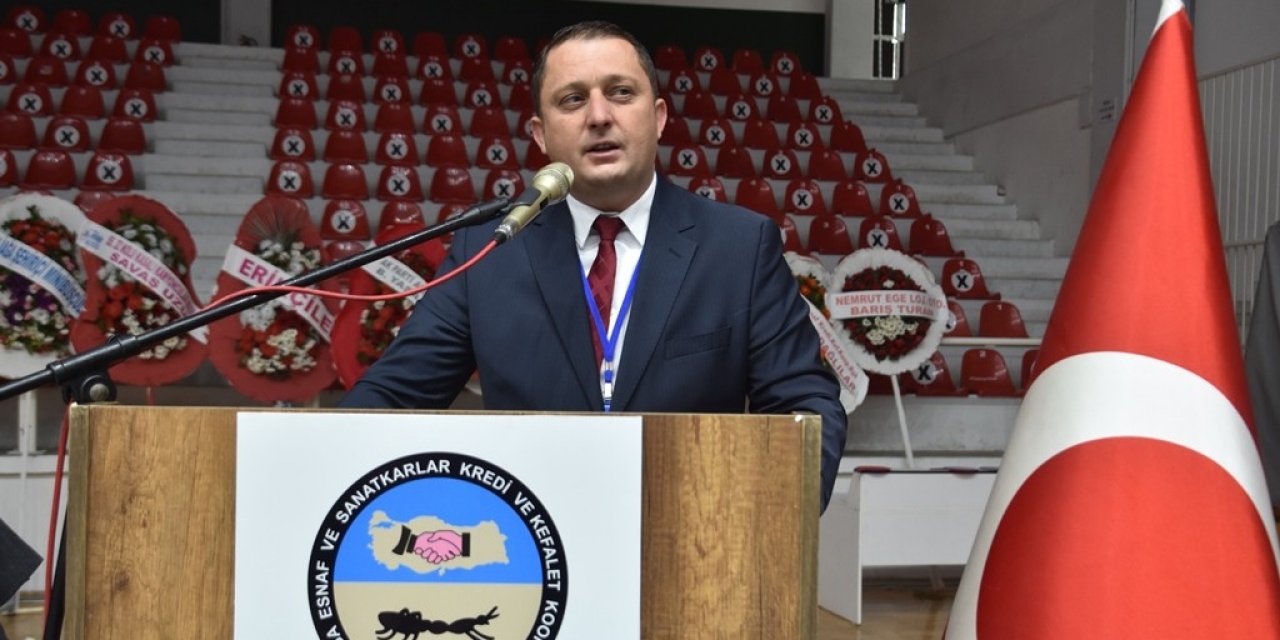 Aliağa Esnaf Sanatkarlar Kredi ve Kefalet Kooperatifinde Yiyitalp güven tazeledi