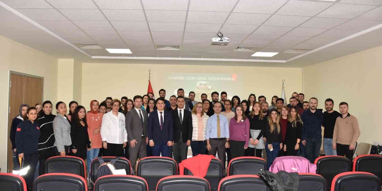 2022 yılının en başarılısı Karacasu 1 Nolu Acil Sağlık Hizmetleri İstasyonu oldu