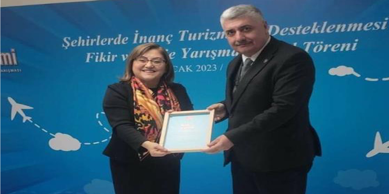 Efeler 15 belediye arasına girdi, projesiyle ödül aldı