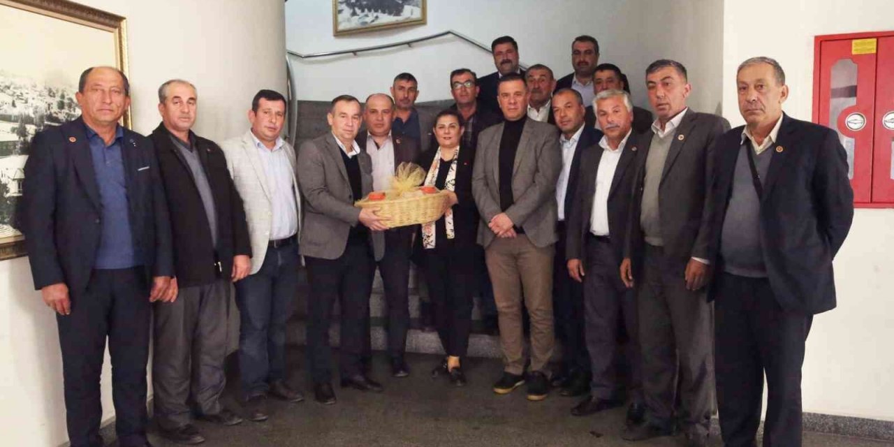 Yenipazarlı muhtarlar Başkan Çerçioğlu’na teşekkür etti