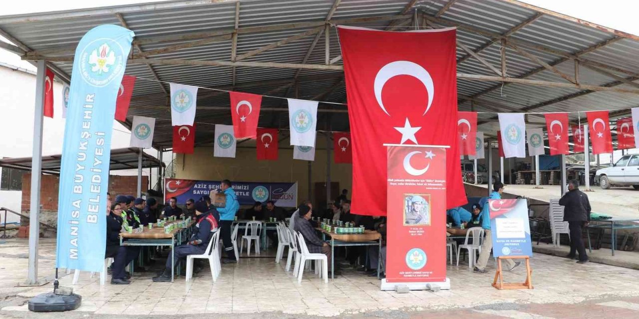 Gördesli Şehit Selami Sezer unutulmadı