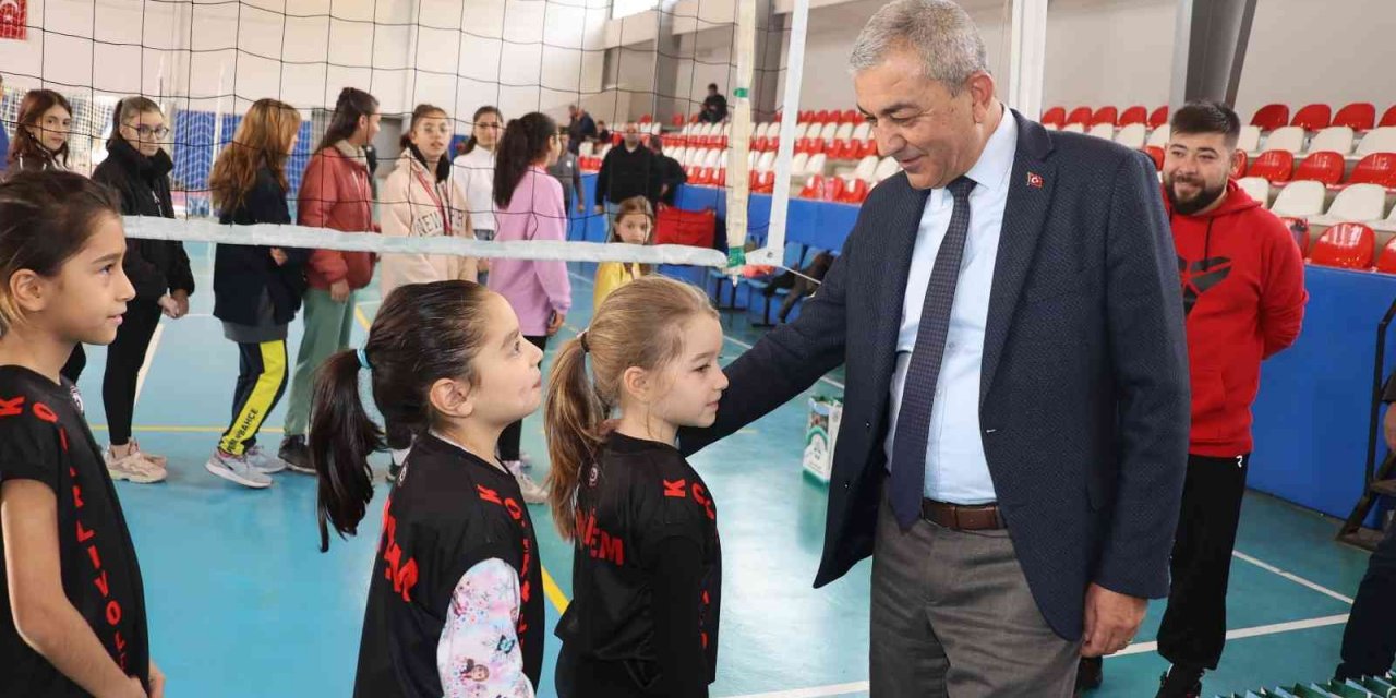 Başkan Kaplan’dan Sporculara Destek