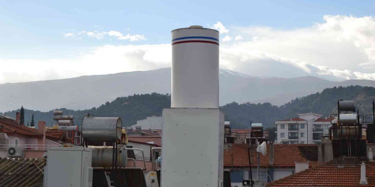 Manisa’da baz istasyonu tepkisi