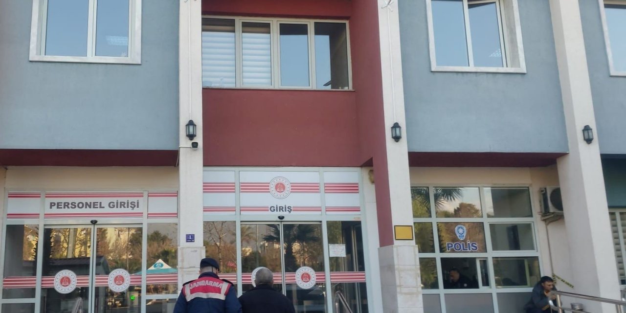 Aydın’da aranan 3 şahsı jandarma yakaladı