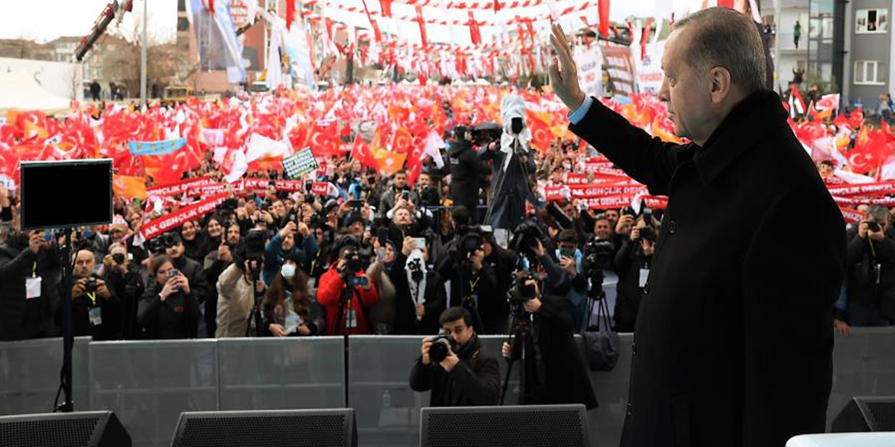 Cumhurbaşkanı Erdoğan, "1 yıldır aday çıkaramayanlar, kendi sünepeliklerini örtmeye çalışıyor"