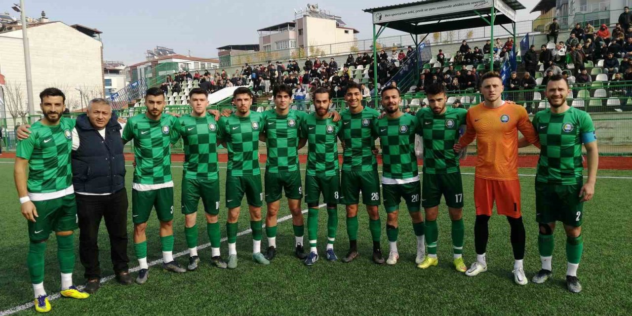 Salihli Belediyespor tek golle yıkıldı
