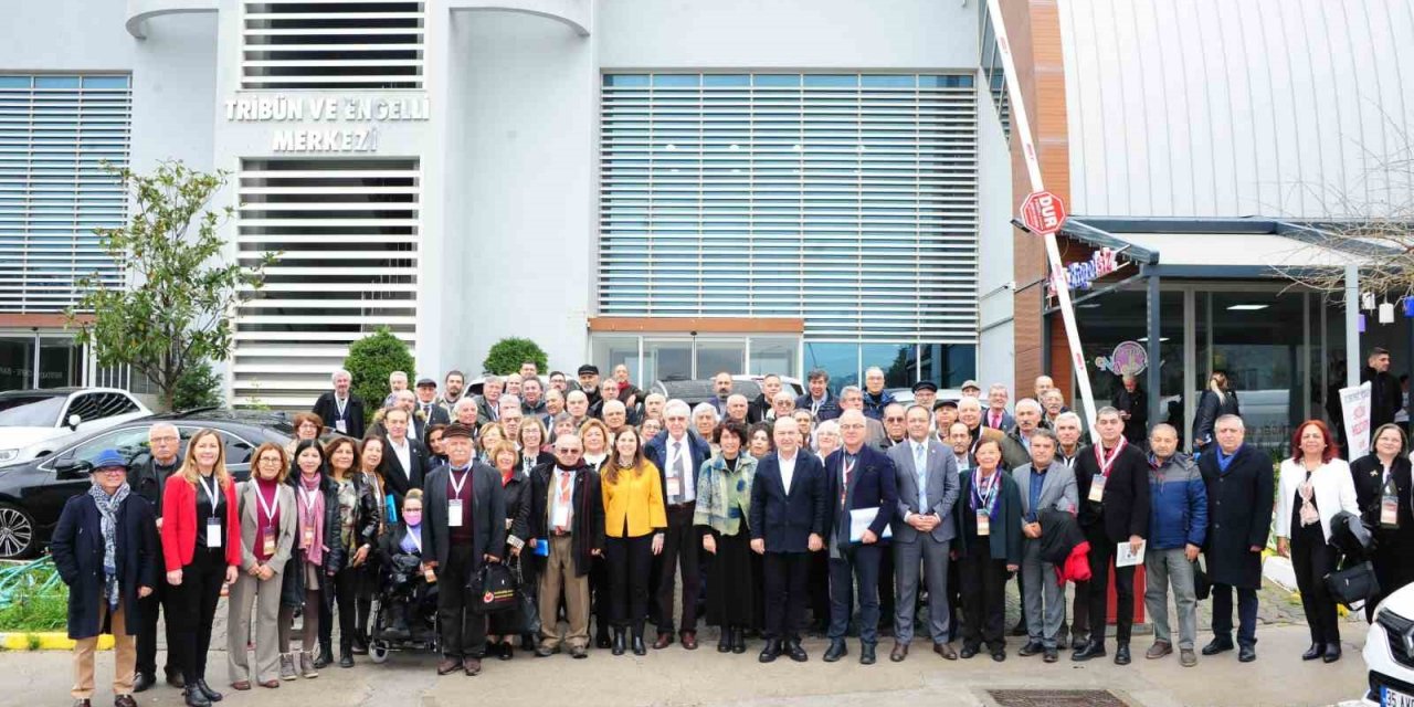 Balçovada Köy Enstitüleri ve Yerel Yönetimler Çalıştayı