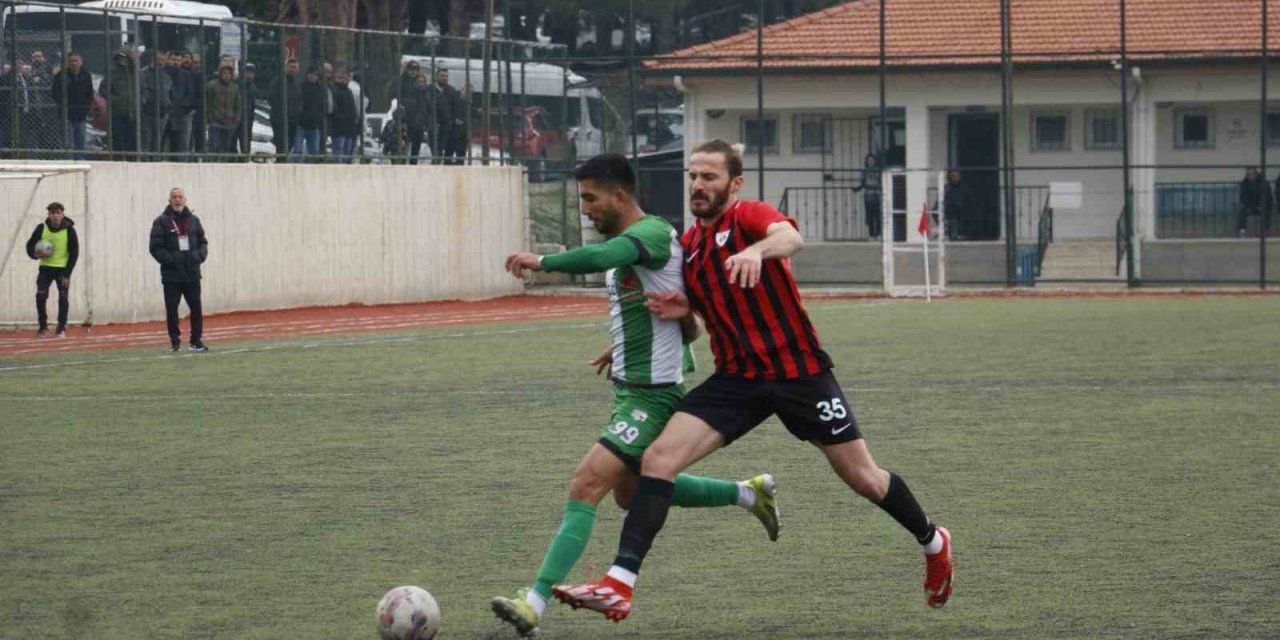 Yeşilçınar-Sarayköy maçından gol sesi çıkmadı
