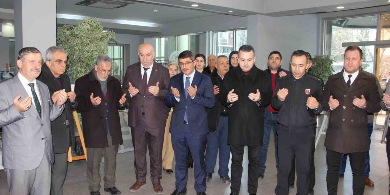 Manisalı şehidin fotoğraf ve mektupları duygulandırdı