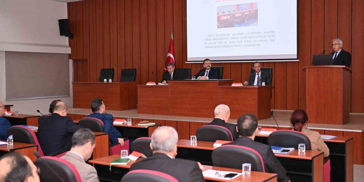 Aydın’da okul güvenliği koordinasyon toplantısı yapıldı