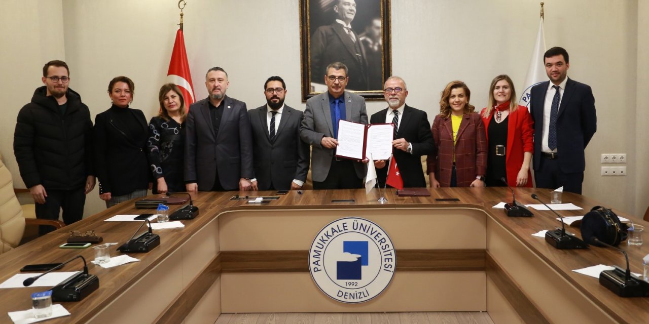 PAÜ’lü hukuk öğrencilerinin dört gözle beklediği protokol imzalandı