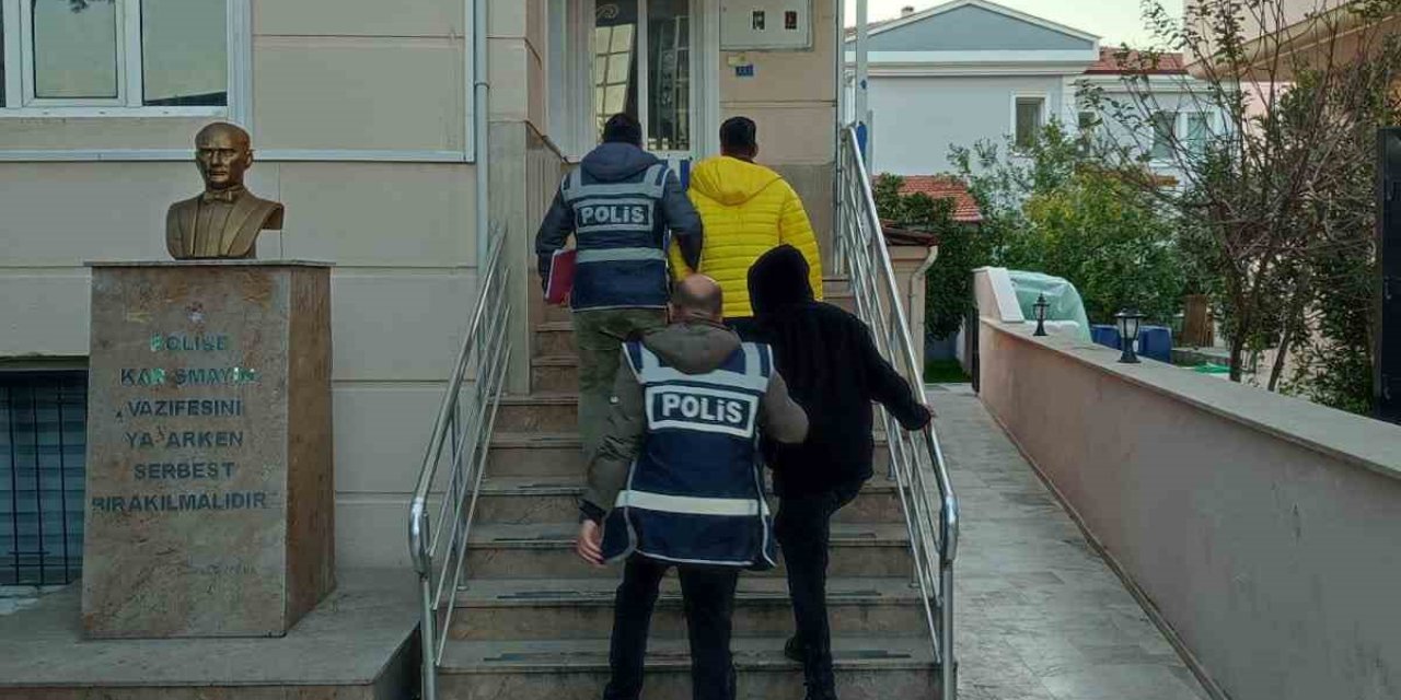 Köyceğiz’de oto hırsızları yakalandı