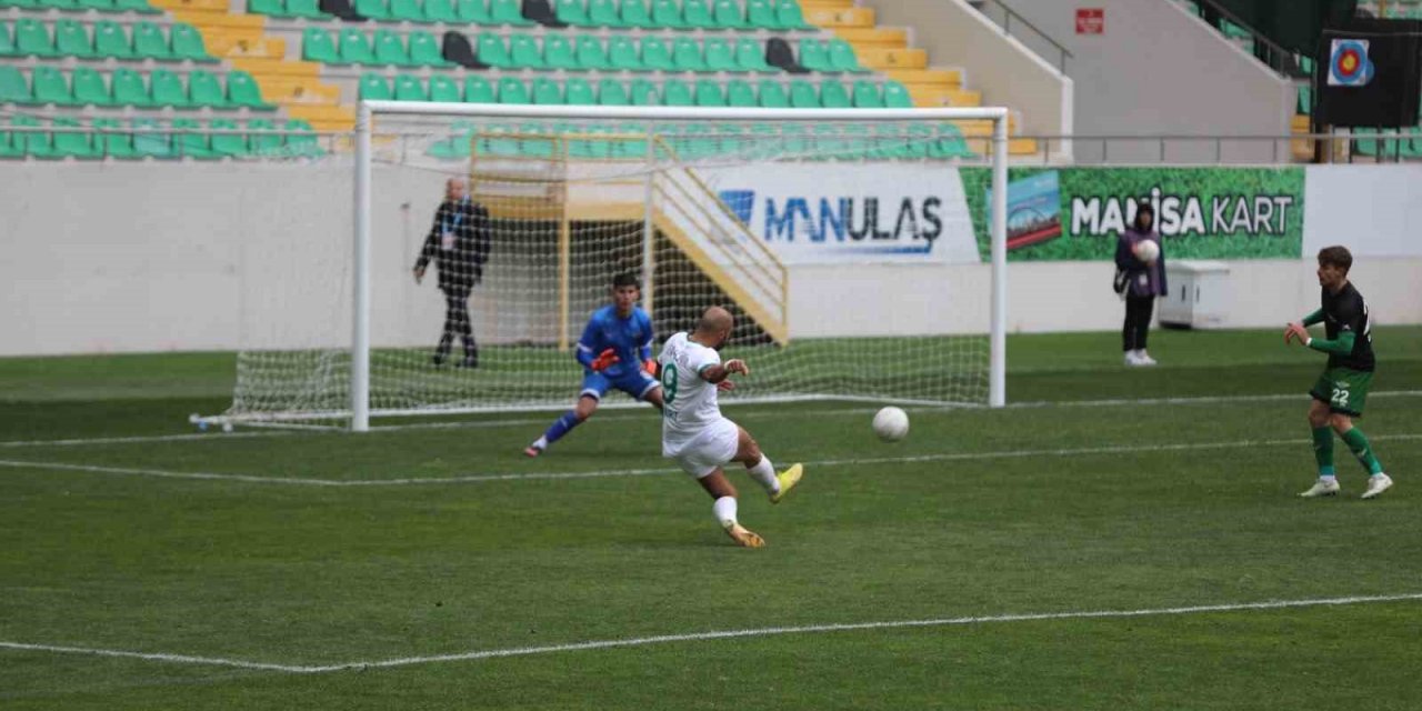 TFF 3. Lig: Akhisarspor: 1 - Efeler 09 Spor: 4