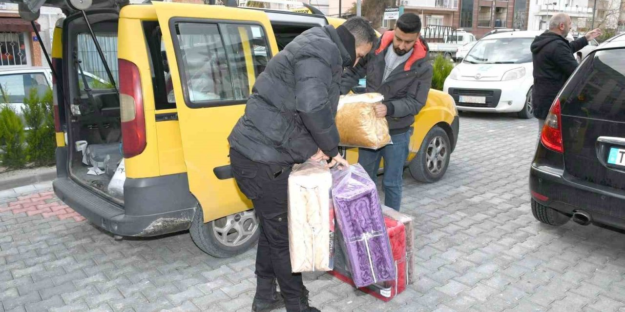 Başkan Günel’in çağrısı ile Kuşadası depremzedeler için tek yürek oldu