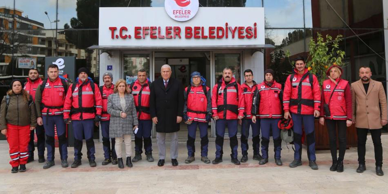 Efeler’de yardım seferberliği başladı, EFAK ekipleri yola çıktı