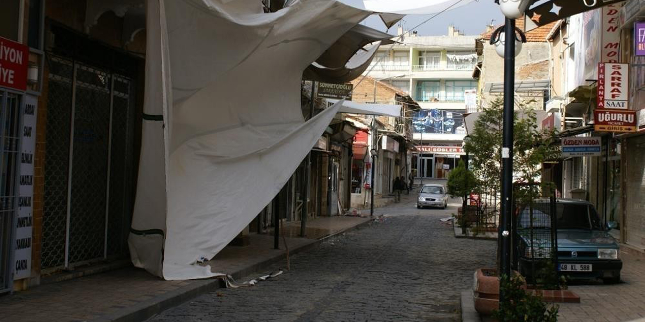 Aydın’a kuvvetli rüzgar ve fırtına uyarısı