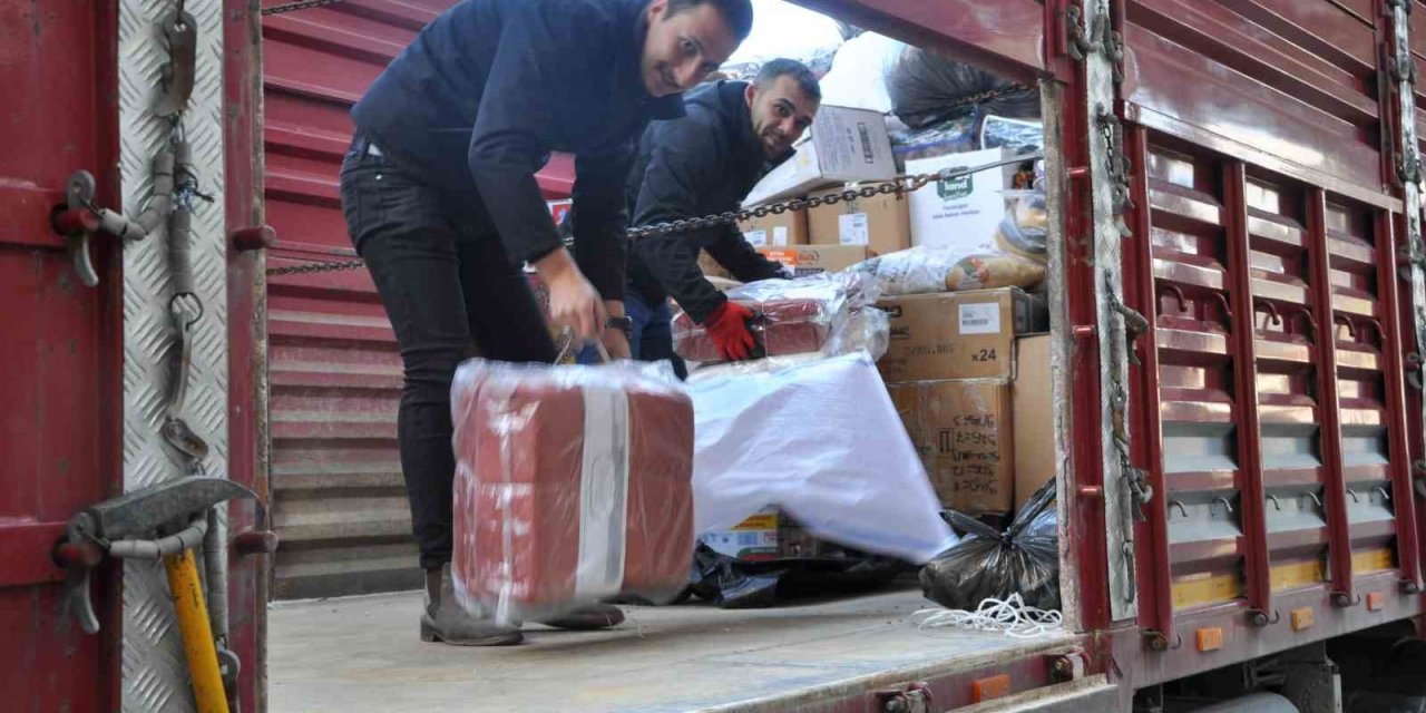 Muğla’dan yardım tırları yola çıktı
