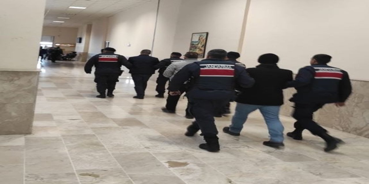 Manisa’da kesinleşmiş hapis cezası bulunan 3 FETÖ üyesi yakalandı