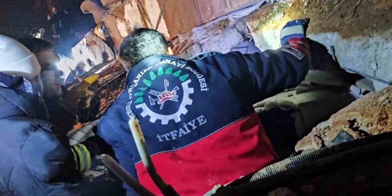 Denizli OSB deprem bölgesinde çalışmalara devam ediyor