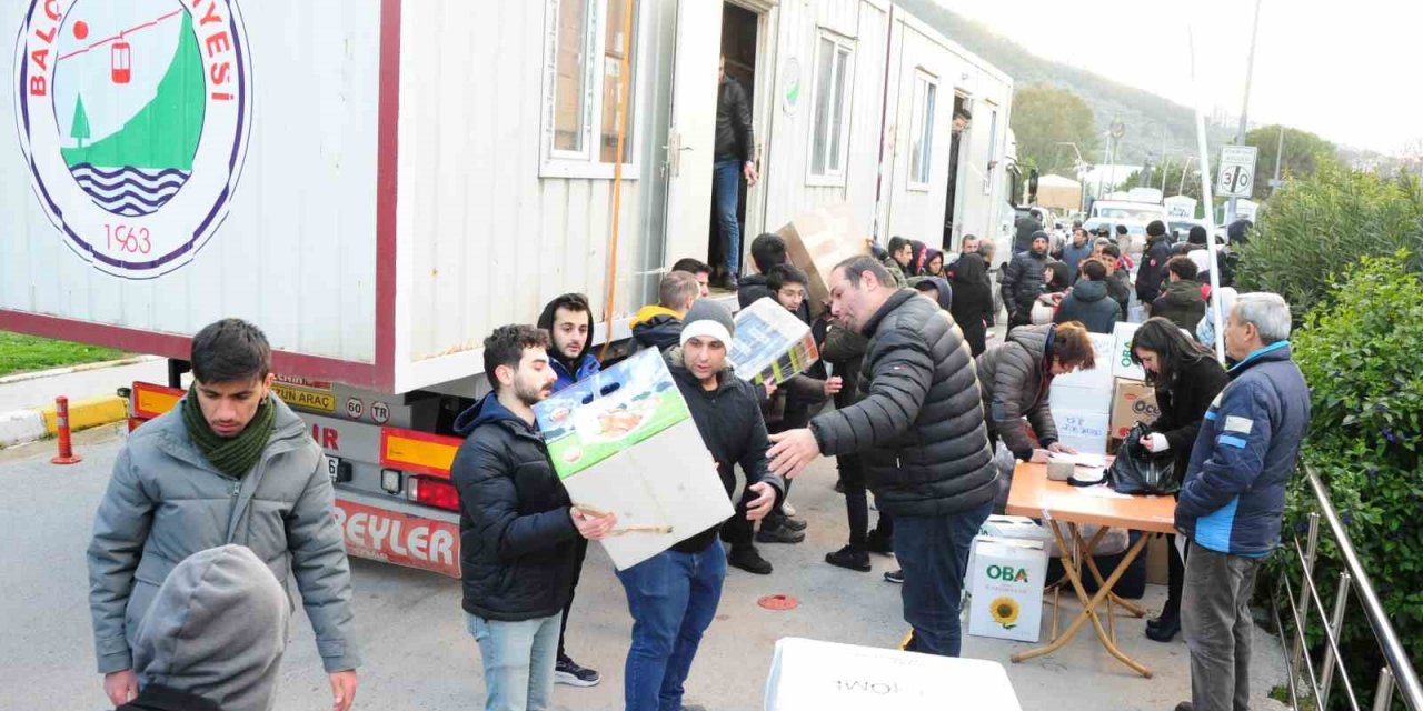 İzmir’de belediyelerin seferberliği devam ediyor