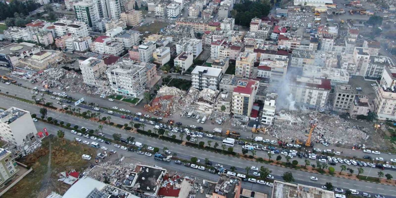 Depremde hayatını kaybeden Denizlili vatandaşlar tüm kenti hüzne boğdu